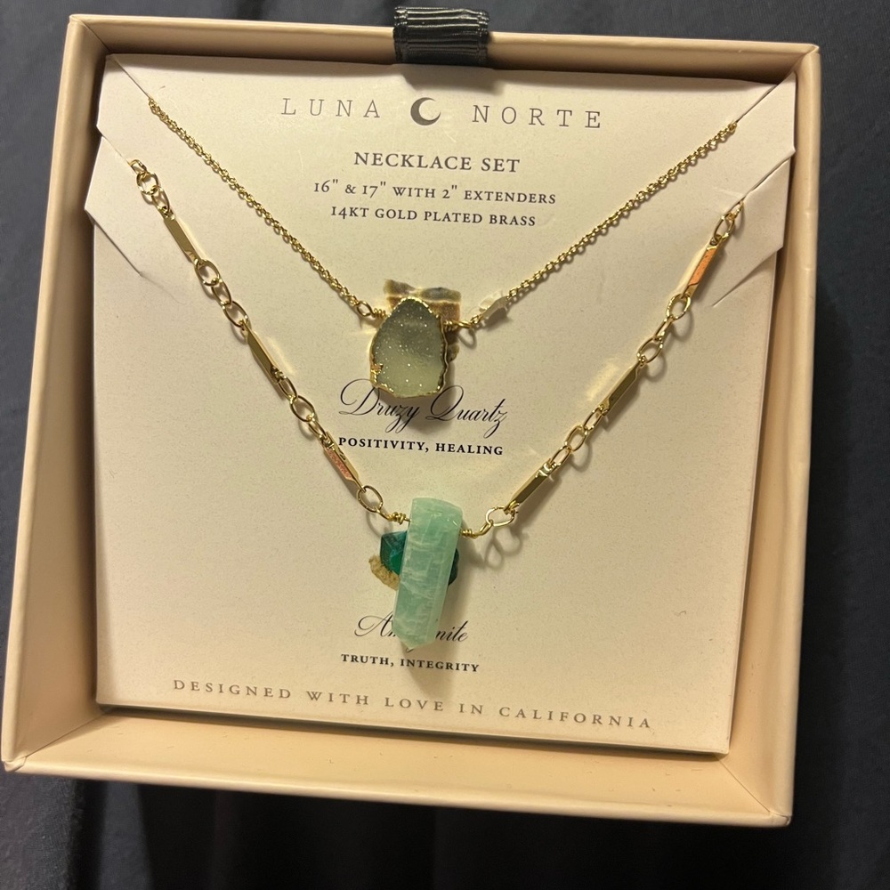 Luna Norte Necklace Set